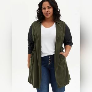 Torrid anorak jacket size 00